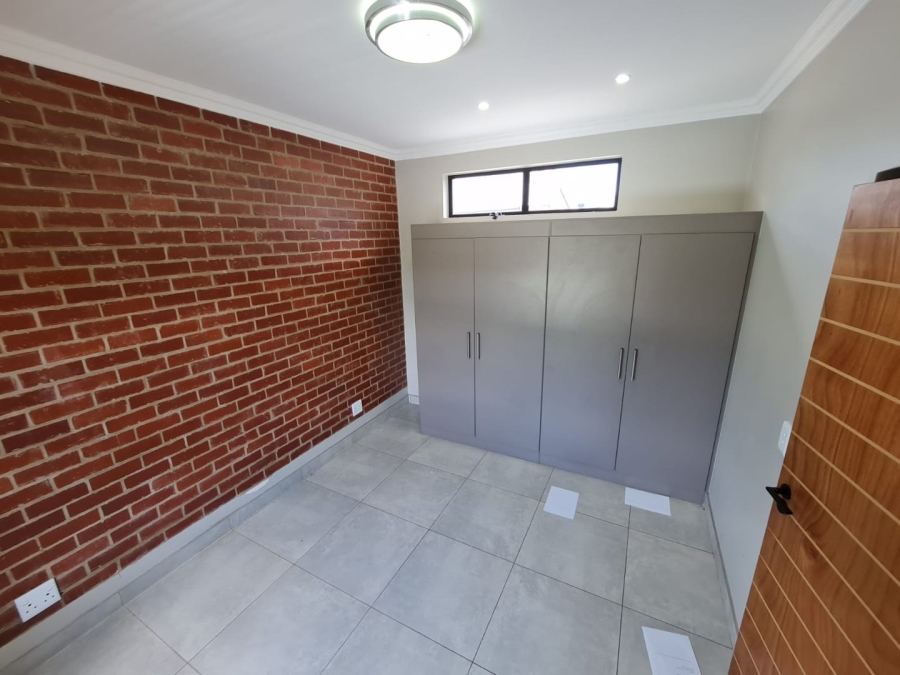 3 Bedroom Property for Sale in La Camargue Private Country Estate North West